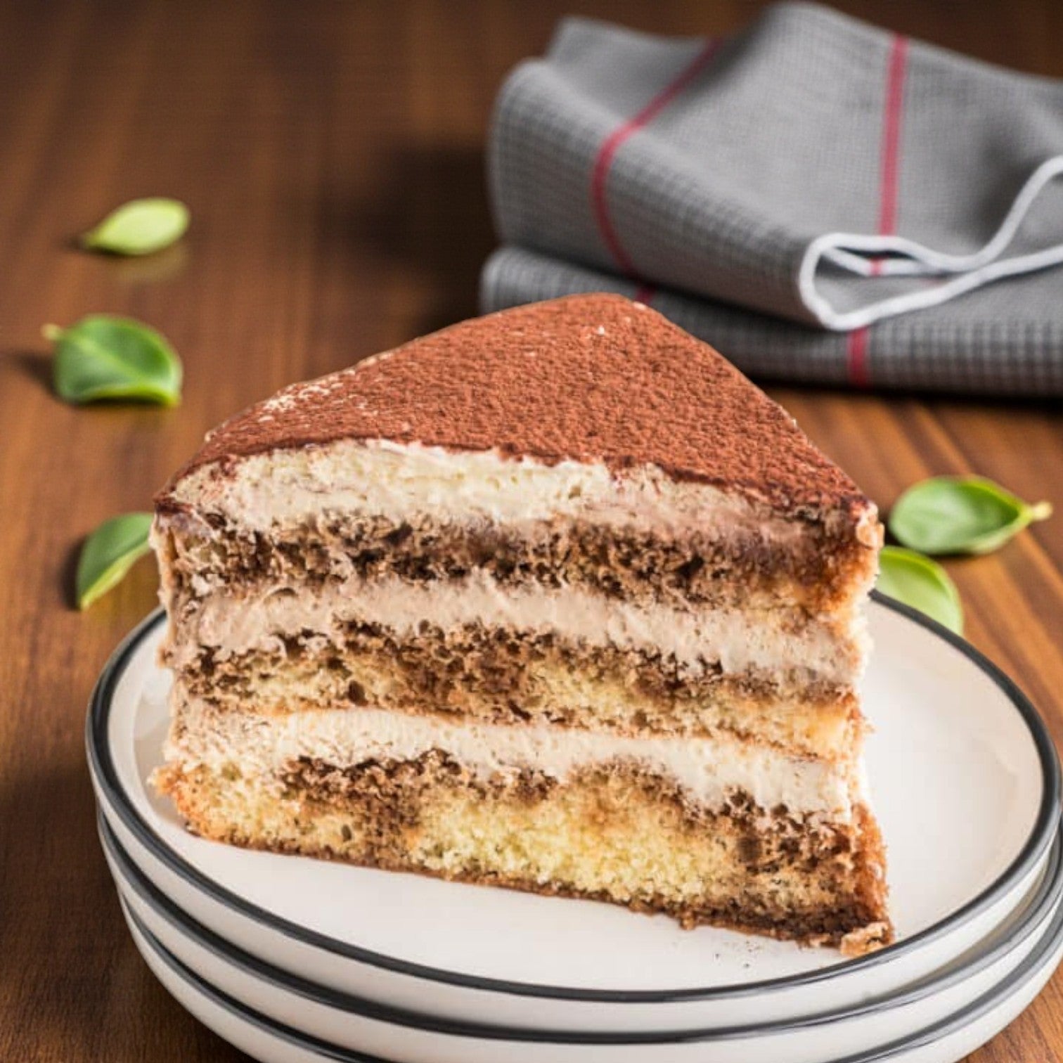 Chef’s Quality Frozen Tiramisu Cake – 14 Pre-Sliced Servings
