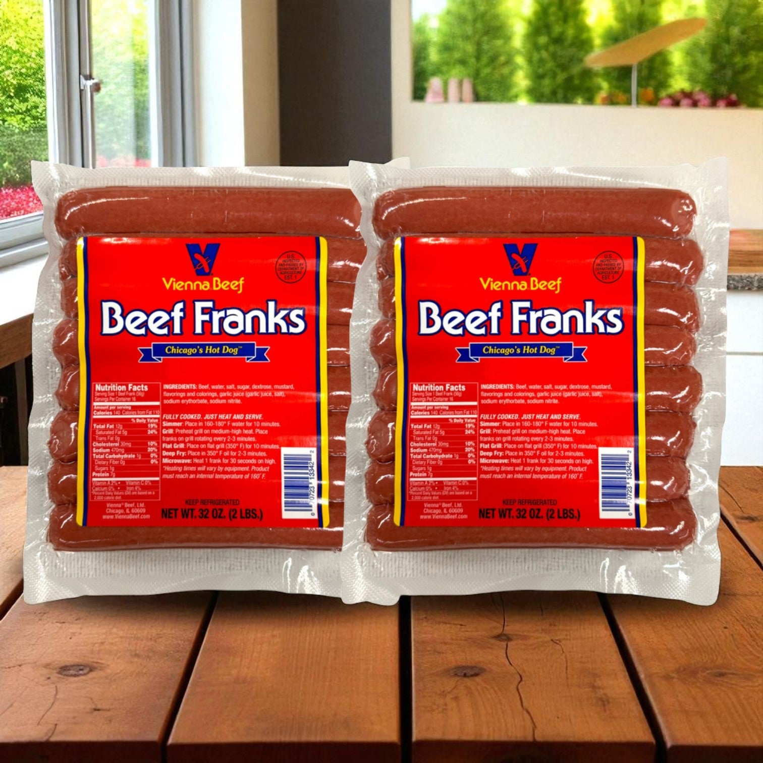 The Vienna Beef Franks & Poppy Seed Bun Combo includes 32 franks and 30 poppy seed buns, perfect for creating classic Chicago-style hot dogs at home. Enjoy the authentic taste of Vienna Beef in every bite.