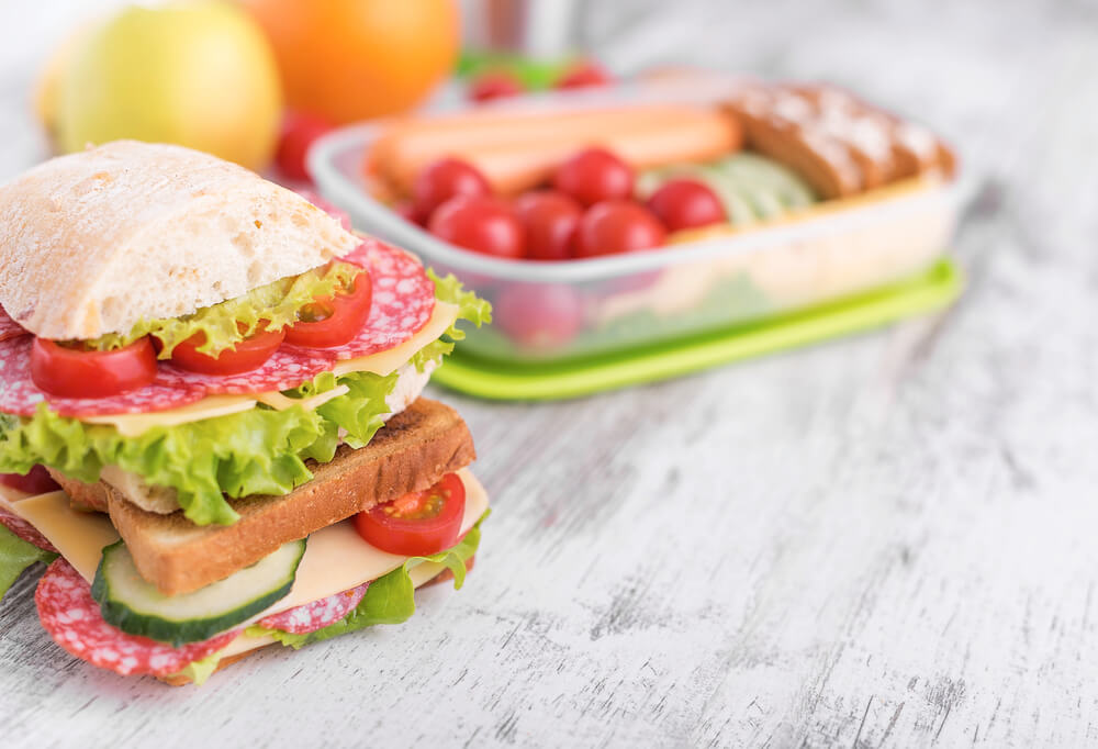 Why Prepacked Sandwiches and Wraps Are Perfect for Busy Schedules