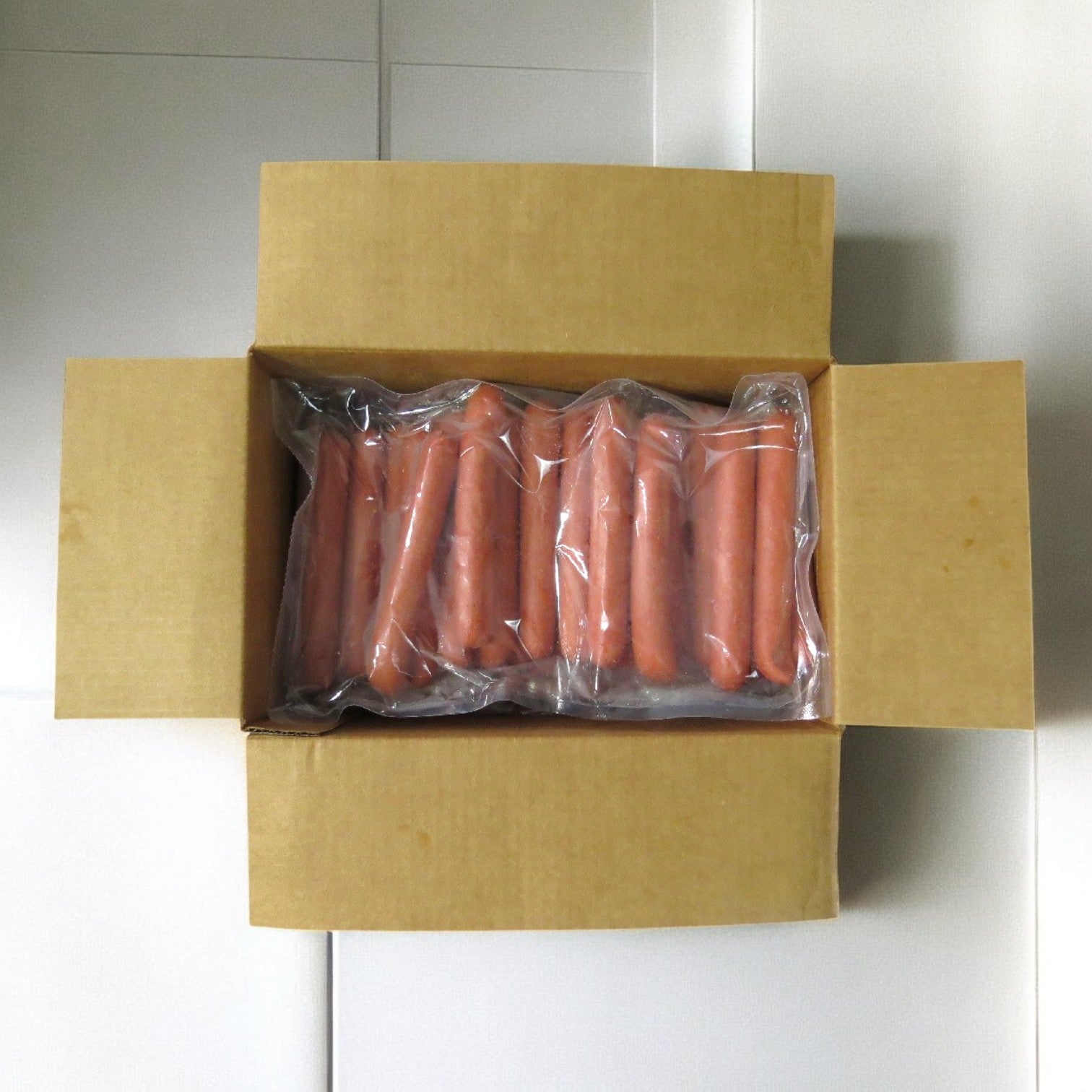 Vienna Frank All-Beef, 10 lbs. - 1 Case 8X1 - 80 Total Hot Dogs