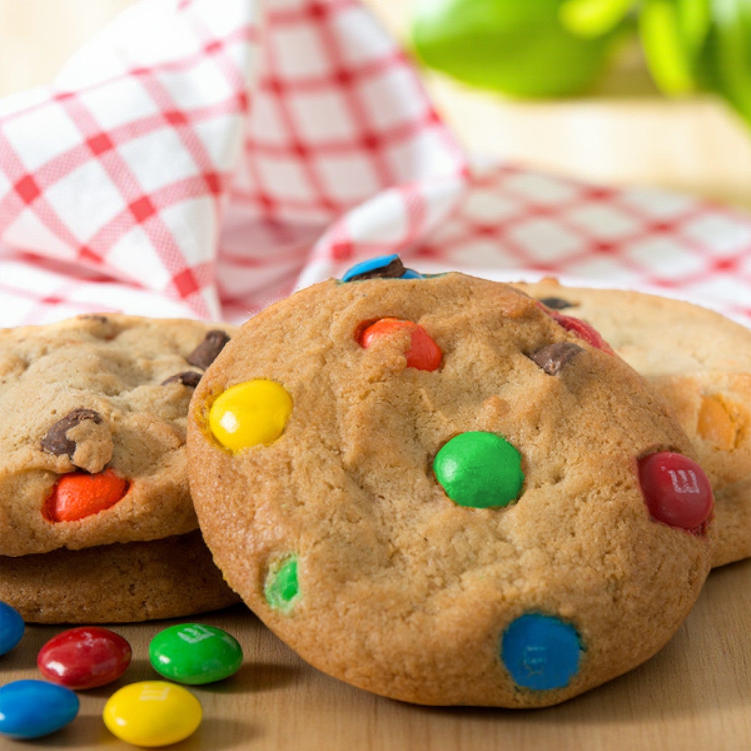 David's Cookies Dough Cookie - M&M (80/4 oz)