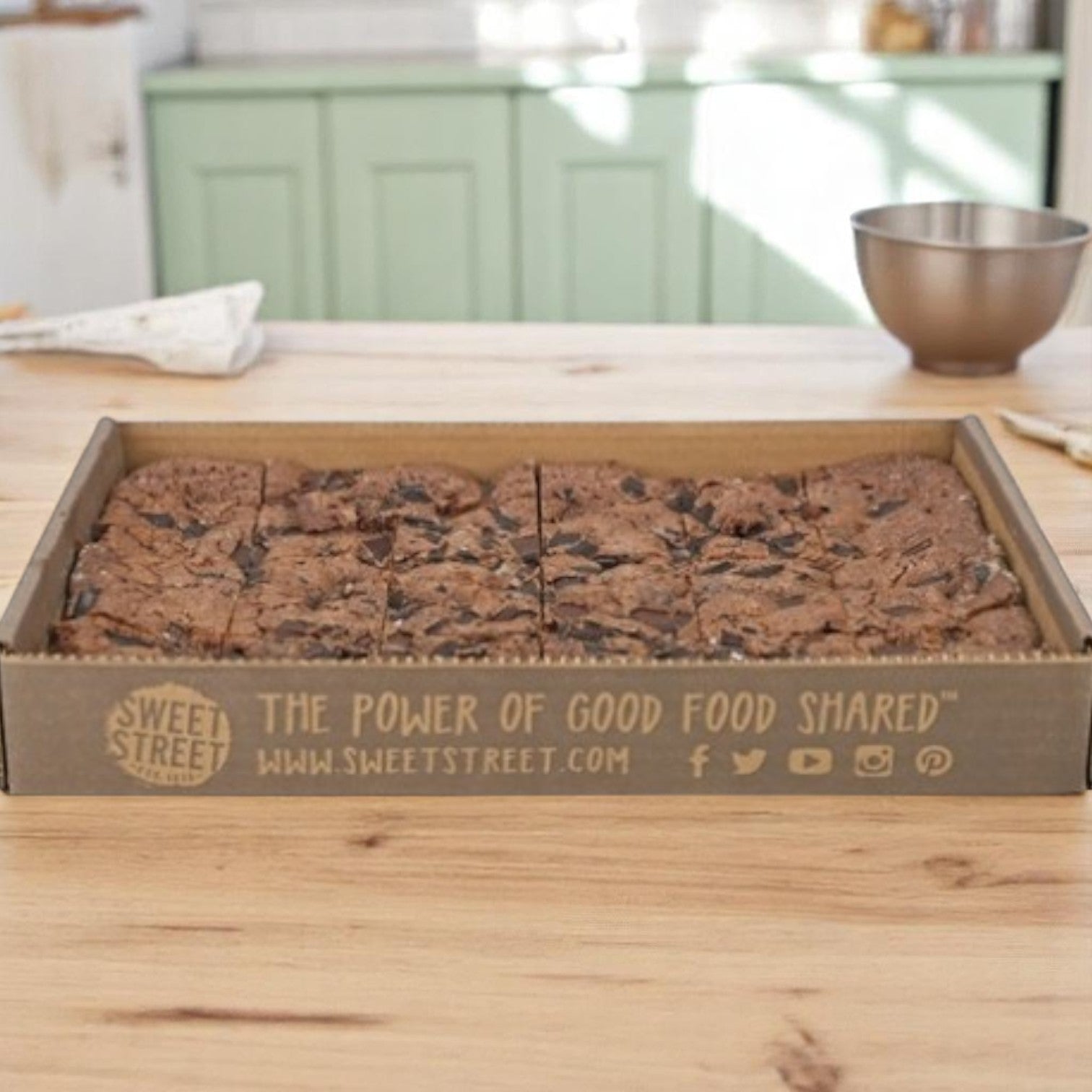 Sweet Street Fabulous Chocolate Chunk Brownie – 3 lb Trays (4 Trays Per Case)