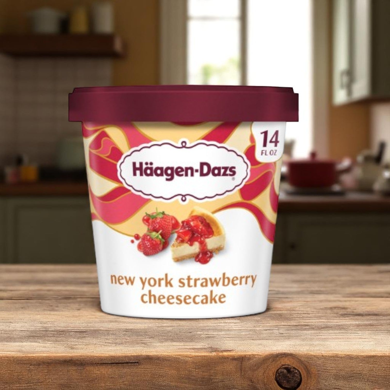 A 14 FL Oz container of Easy Lunches Haagen-Dazs New York Strawberry Cheesecake Ice Cream brings the classic cheesecake flavor to your kitchen with every creamy scoop.